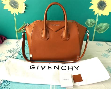 medium givenchy antigona review|givenchy antigona medium review.